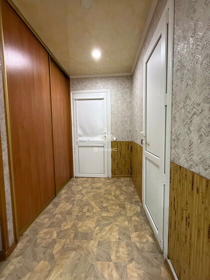 50 м², комната 4 000 ₽ в сутки - изображение 8