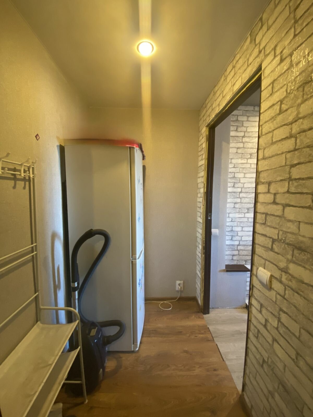 Комната 4-комн. 11.4 м² в Город Кола городское поселение — фото 4