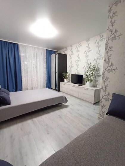 37,3 м², 1-комнатная квартира 1 800 ₽ в сутки - изображение 61