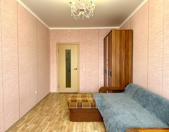 42 м², 1-комнатная квартира 3 300 ₽ в сутки - изображение 47