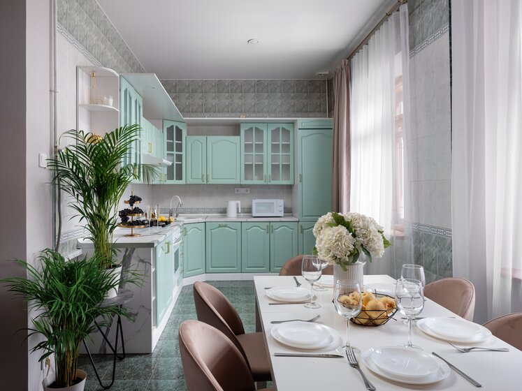 75 м², 3-комнатная квартира 9 900 ₽ в сутки - изображение 102