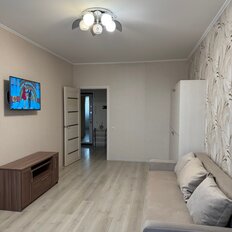 Квартира 43 м², 1-комнатная - изображение 2