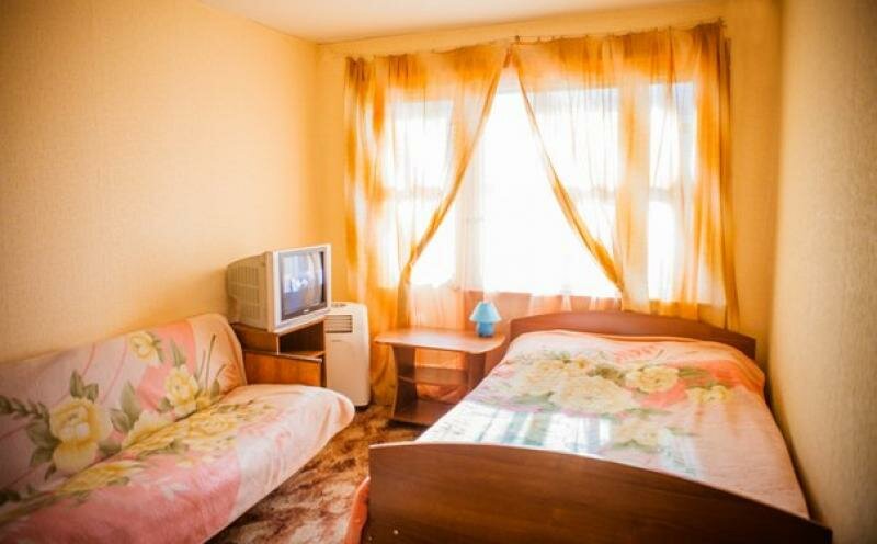 36 м², 1-комнатная квартира 1 900 ₽ в сутки - изображение 1