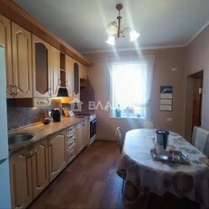 часть дома + 4,2 сотки, участок - изображение 2