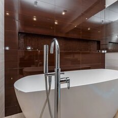 Квартира 105 м², 2-комнатная - изображение 1
