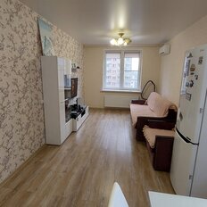 Квартира 43 м², 1-комнатная - изображение 2