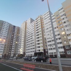 Квартира 42 м², 1-комнатная - изображение 1