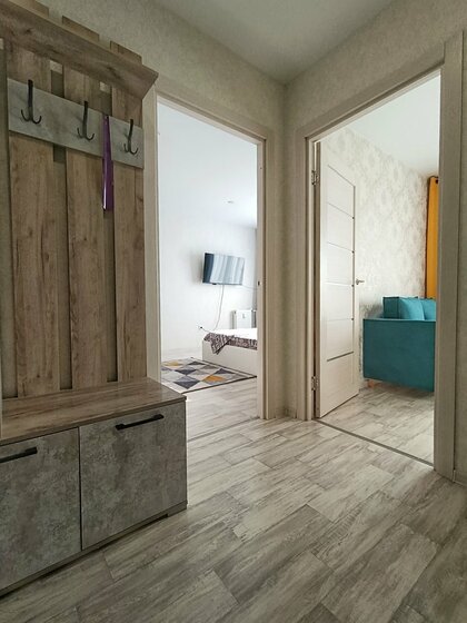62 м², 1-комнатная квартира 2 500 ₽ в сутки - изображение 63