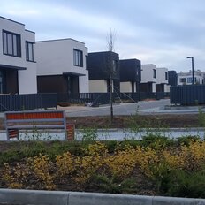 дом + 9 соток, участок - изображение 1