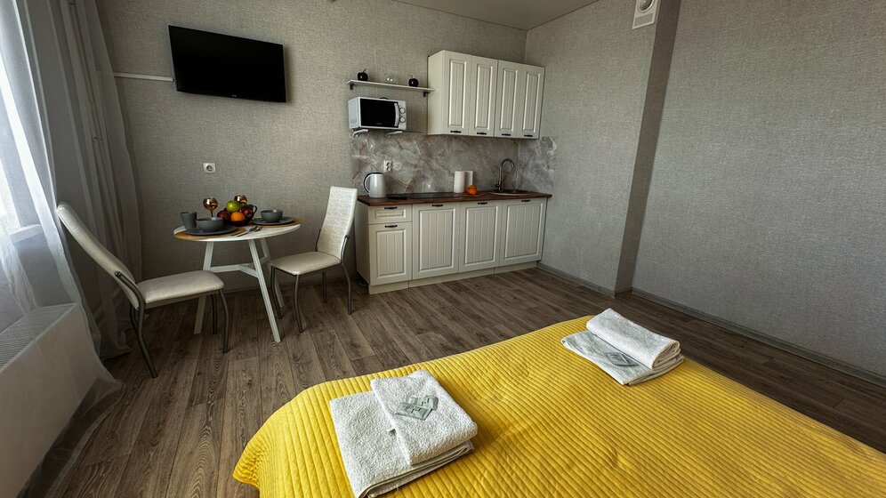 30 м², квартира-студия 1 800 ₽ в сутки - изображение 42