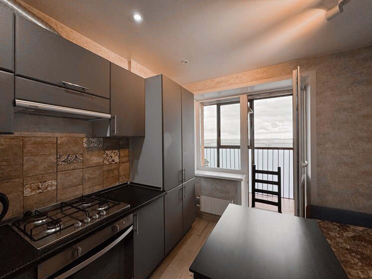 51,1 м², 2-комнатная квартира 2 400 ₽ в сутки - изображение 39