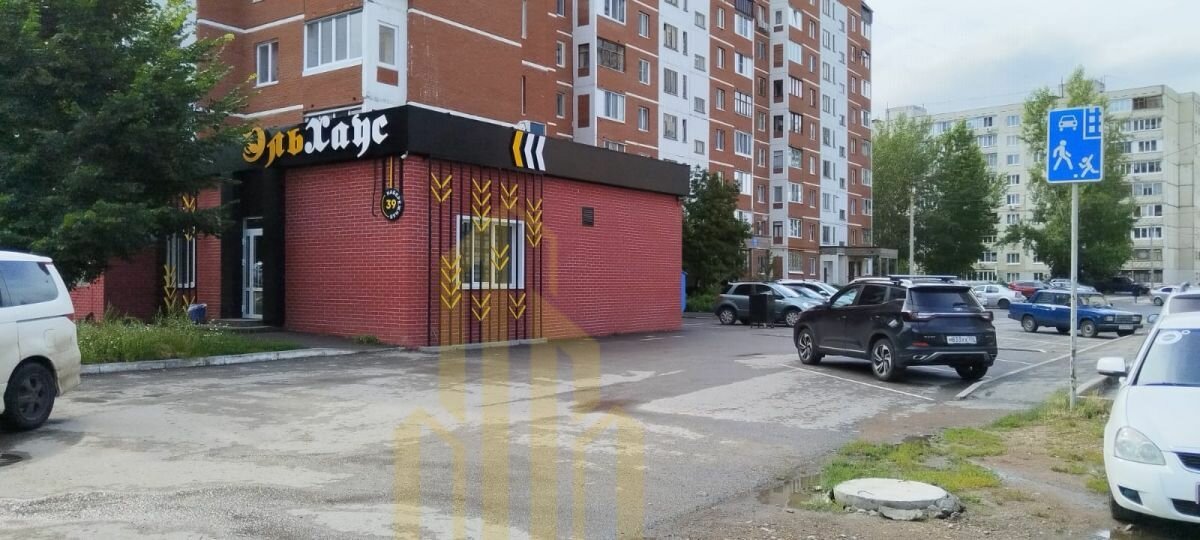 128,8 м², торговое помещение 9 000 000 ₽ - изображение 1