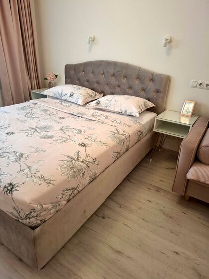 35 м², 1-комнатная квартира 3 600 ₽ в сутки - изображение 1