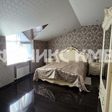 дом + 3,5 сотки, участок - изображение 1