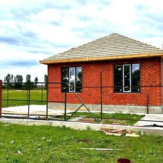 дом + 4,2 сотки, участок - изображение 1