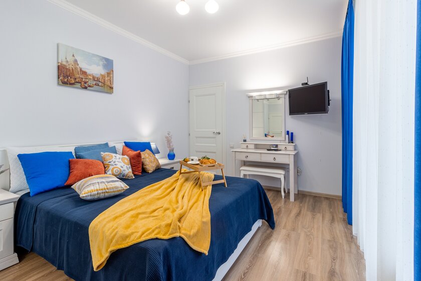 65 м², 2-комнатная квартира 2 590 ₽ в сутки - изображение 70