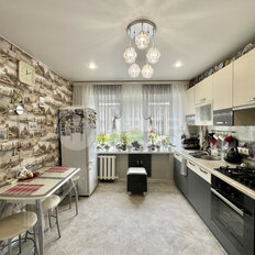 Квартира 93 м², 5-комнатная - изображение 1