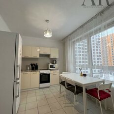 Квартира 69 м², 2-комнатная - изображение 1