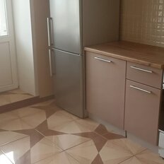 Квартира 42 м², 1-комнатная - изображение 1