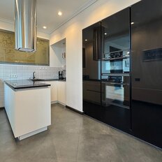 Квартира 122 м², 3-комнатная - изображение 1