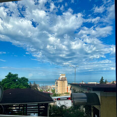 Квартира 42 м², 1-комнатная - изображение 1