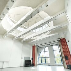 220 м², помещение свободного назначения - изображение 5