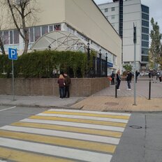 60 м², торговое помещение - изображение 1