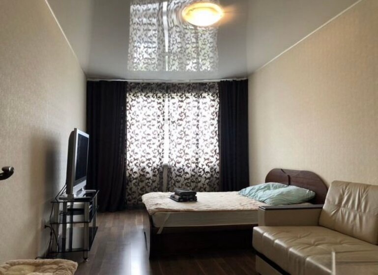 52 м², 2-комнатная квартира 2 500 ₽ в сутки - изображение 50