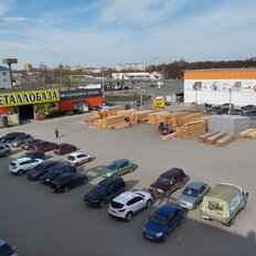 200 м², торговое помещение - изображение 5