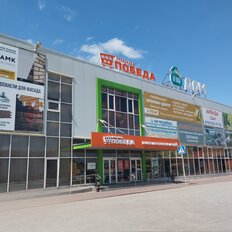 200 м², торговое помещение - изображение 2