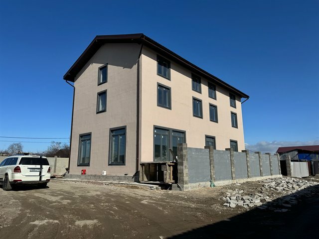 600 м², офис 600 000 ₽ в месяц - изображение 1