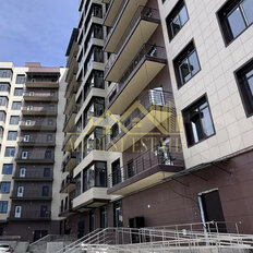 Квартира 98 м², 2-комнатная - изображение 1