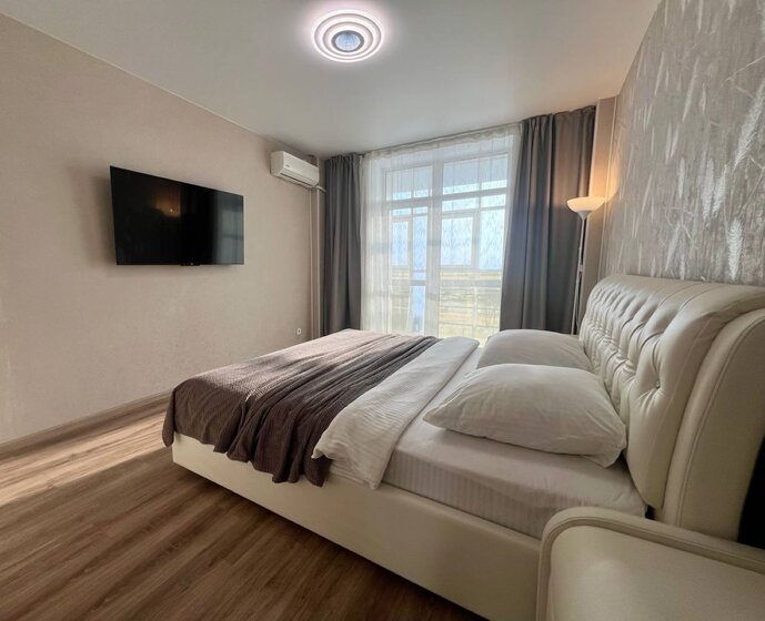 50 м², 1-комнатная квартира 3 990 ₽ в сутки - изображение 80