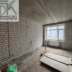 Квартира 42 м², 1-комнатная - изображение 2