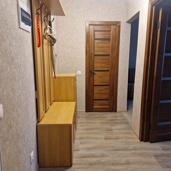 42 м², 1-комнатная квартира 2 000 ₽ в сутки - изображение 60