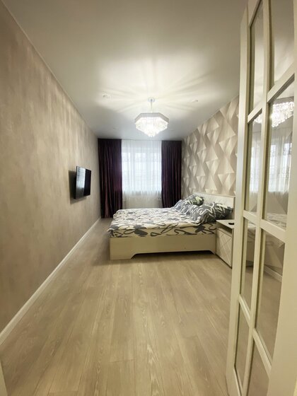43 м², 1-комнатная квартира 1 900 ₽ в сутки - изображение 43