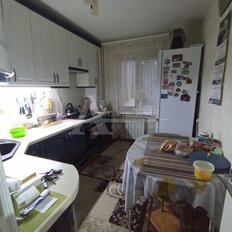 Квартира 77 м², 4-комнатная - изображение 1