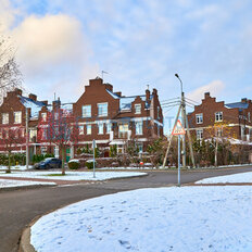 таунхаус + 2,5 сотки, участок - изображение 3