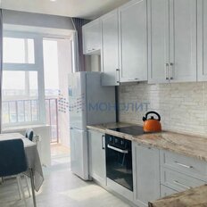 Квартира 43 м², 1-комнатная - изображение 1