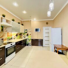 Квартира 75 м², 2-комнатная - изображение 1