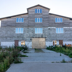 дом + 8,4 га, участок - изображение 1