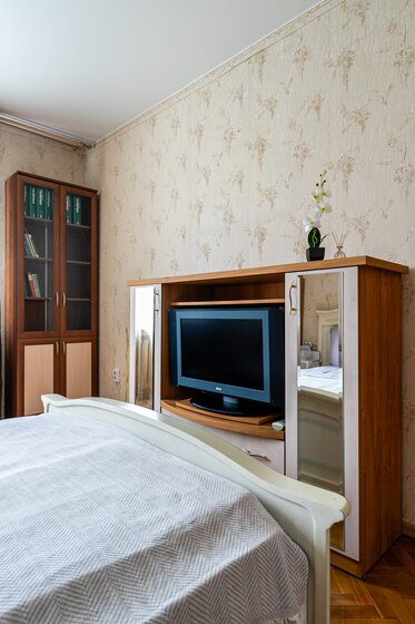 55 м², 2-комнатная квартира 5 500 ₽ в сутки - изображение 91
