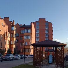 Квартира 42 м², 1-комнатная - изображение 1