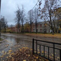 дом + 27 соток, участок - изображение 1