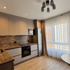 Квартира 42 м², 1-комнатная - изображение 3