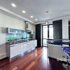 Квартира 92 м², 2-комнатная - изображение 2