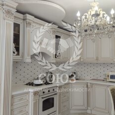 Квартира 130 м², 4-комнатная - изображение 1