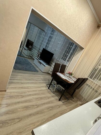 45 м², 2-комнатная квартира 2 999 ₽ в сутки - изображение 54