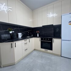 Квартира 43 м², 1-комнатная - изображение 1