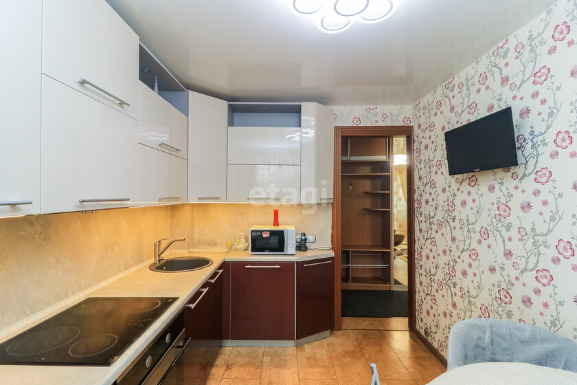 61 м², 3-комнатная квартира 35 000 ₽ в месяц - изображение 40